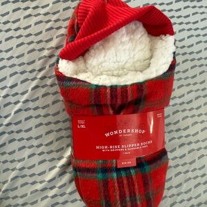Wondershop Red and Green Plaid Slipper Socks